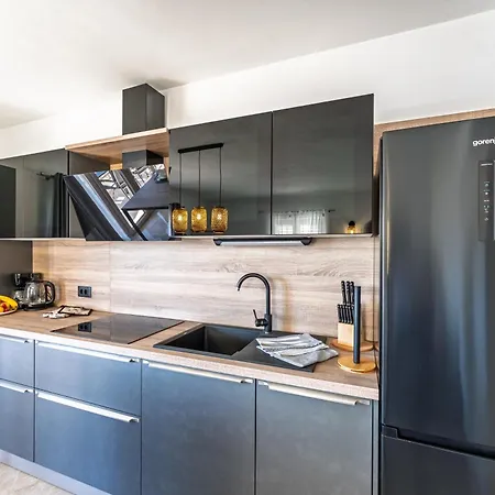 Milina - Apartman Lumbarda